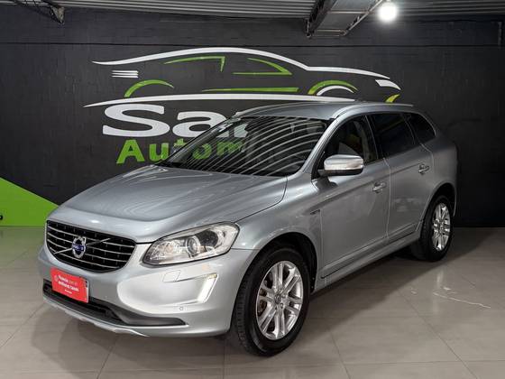 VOLVO XC60 2.0 T5 DYNAMIC FWD TURBO GASOLINA 4P AUTOMÁTICO VOLVO XC60 2.0 T5 DYNAMIC FWD TURBO GASOLINA 4P AUTOMÁTICO